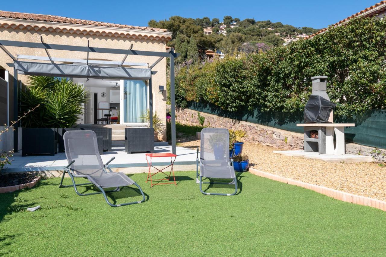 Face A La Mer Superbe Villa Terrasse Barbecue Le Pradet ガイヤック エクステリア 写真